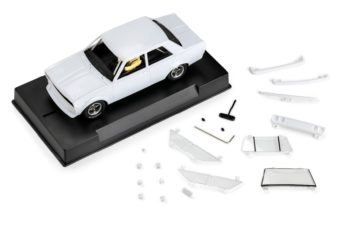 Slot.It CA59Z Datsun 510 white kit| Clover Leaf Racing